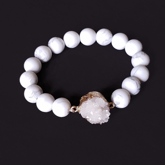 Druzy Stone Beaded Stretch Bracelet White Marble - Picture 5 of 5